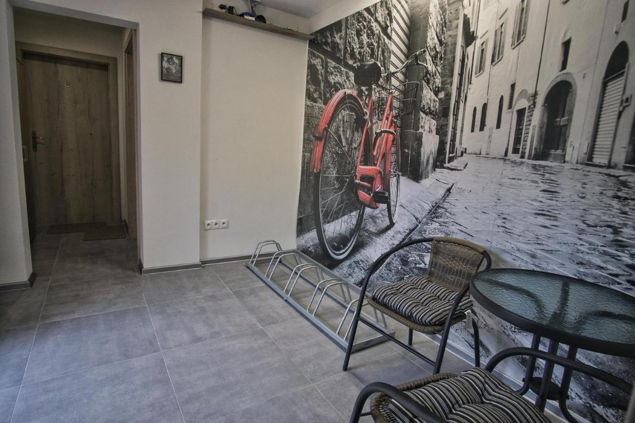 Bike Apartments 1 Hodrusa ภายนอก รูปภาพ