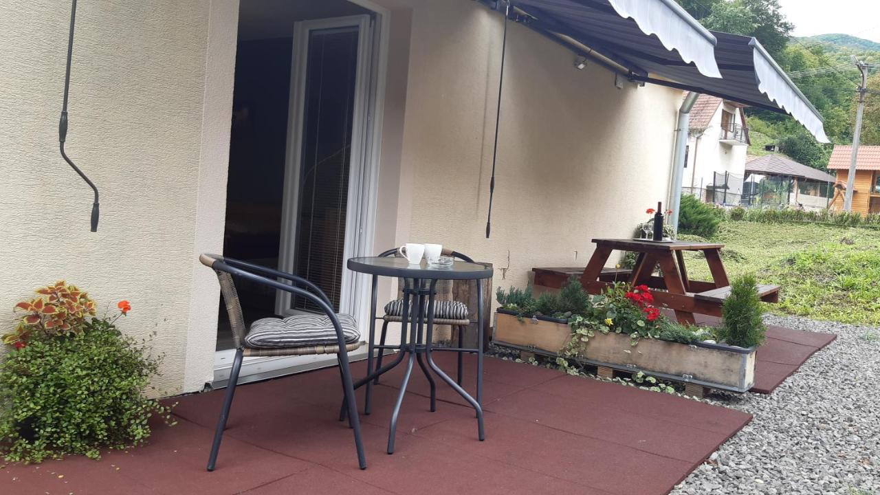 Bike Apartments 1 Hodrusa ภายนอก รูปภาพ